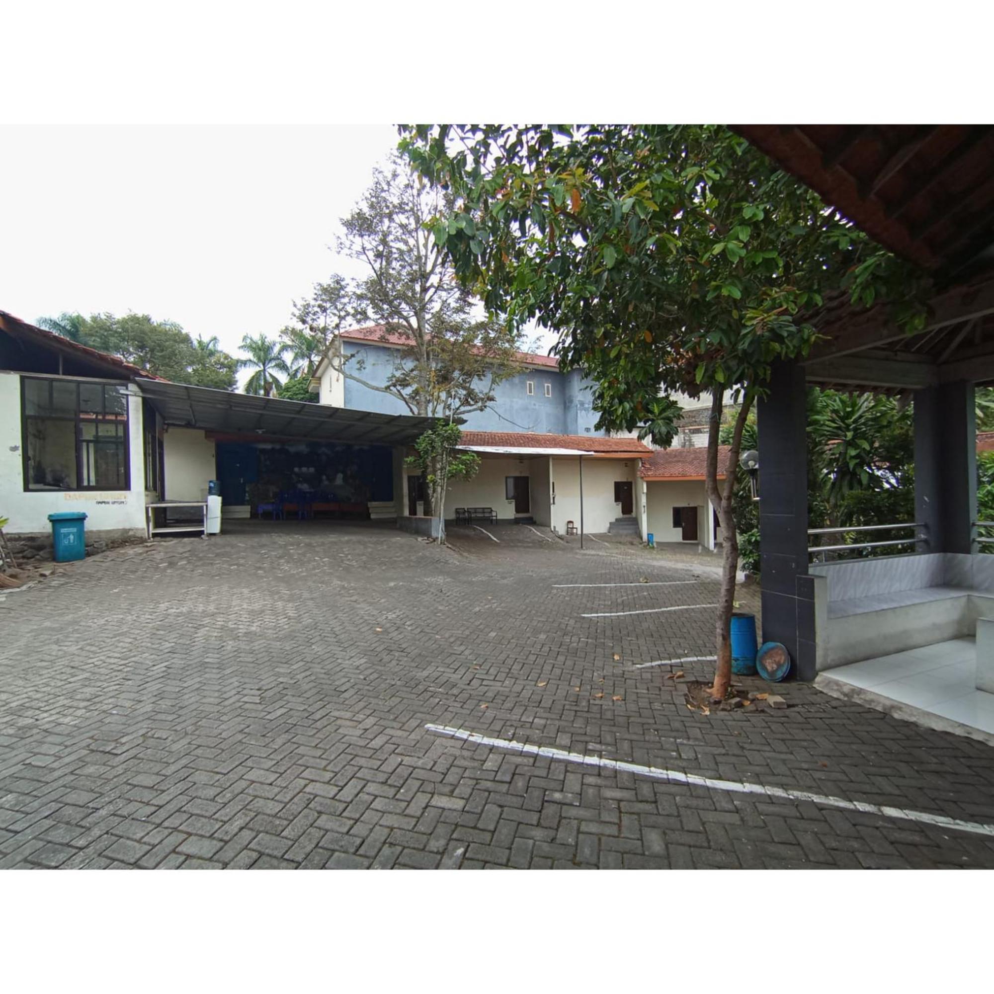 Villa Asia Jaya Redpartner Mojokerto Exterior photo